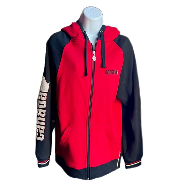 IT’S FUN TO BE CANADIAN Hoodie, Red & Black / Size S - Picture 3 of 15